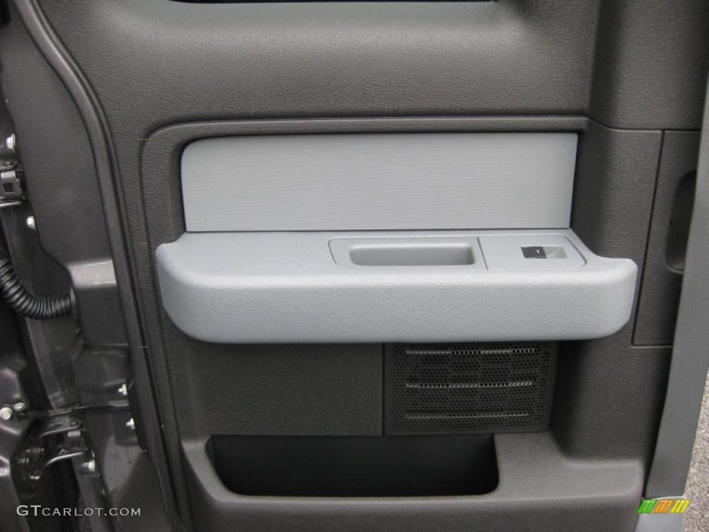 2011 Ford F150 XLT SuperCab 4x4 Steel Gray Door Panel Photo #42318987