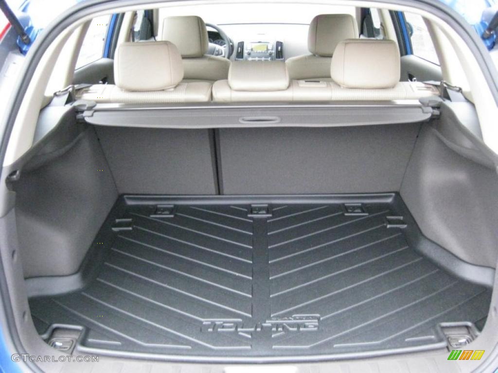 2011 Hyundai Elantra Touring GLS Trunk Photo #42319315