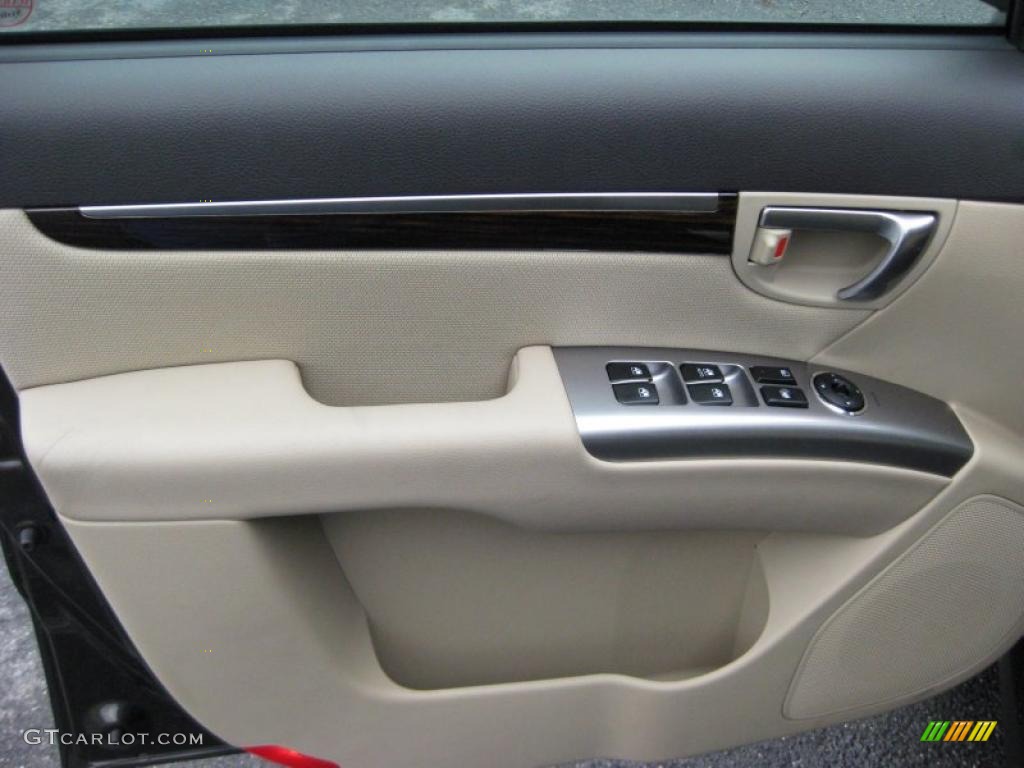 2011 Hyundai Santa Fe GLS AWD Beige Door Panel Photo #42319803