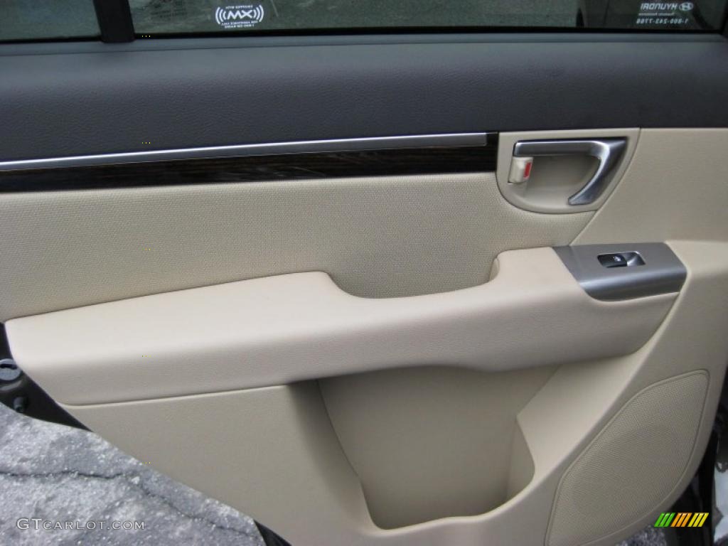 2011 Hyundai Santa Fe GLS AWD Beige Door Panel Photo #42319851