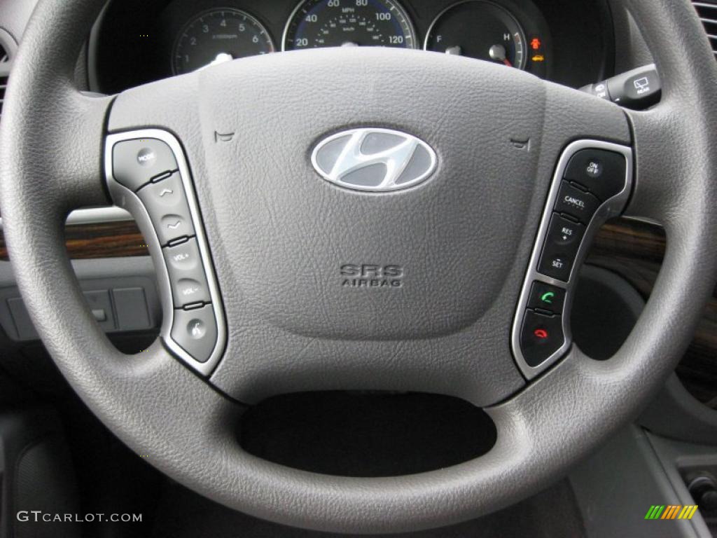 2011 Hyundai Santa Fe GLS AWD Controls Photo #42320419