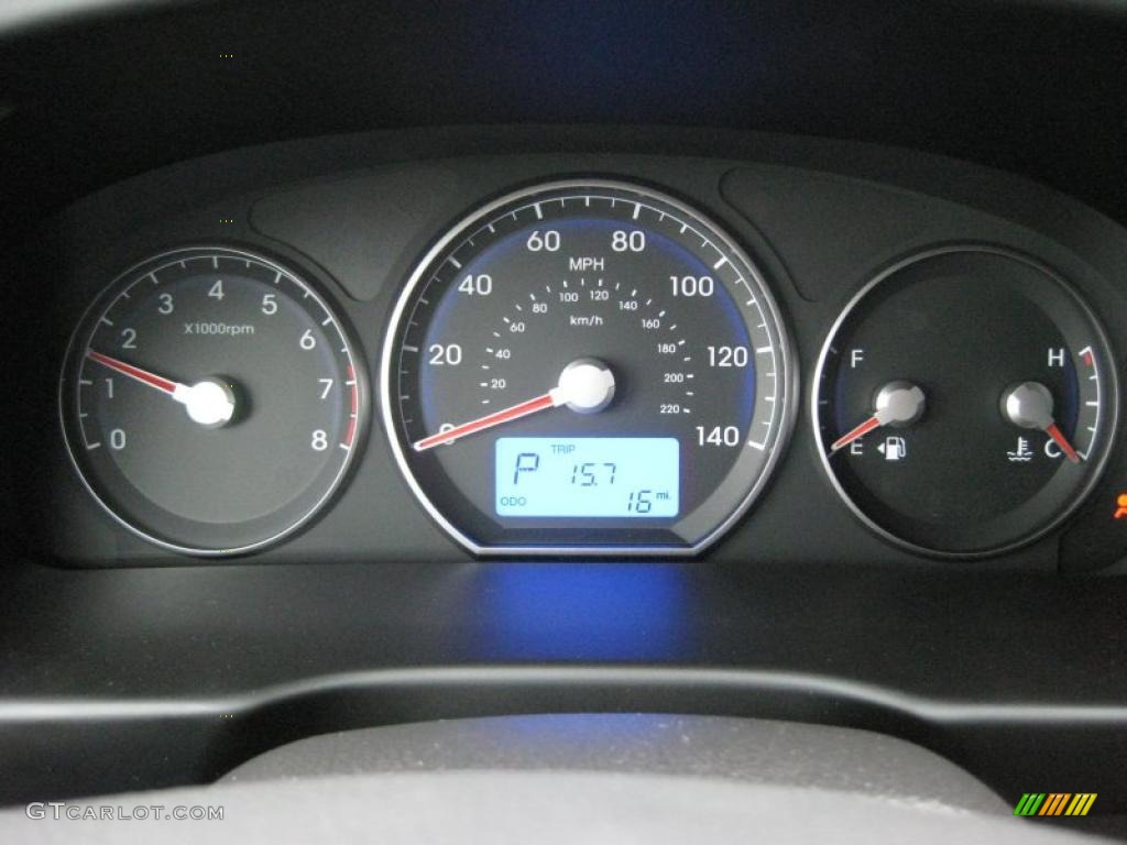 2011 Hyundai Santa Fe GLS AWD Gauges Photo #42320435