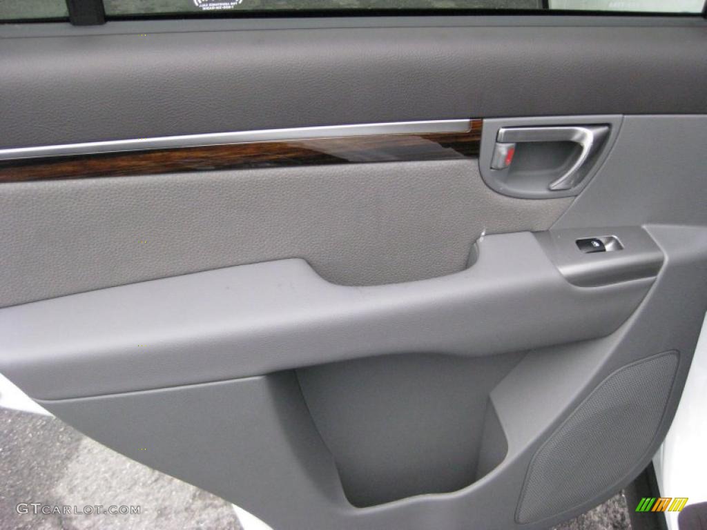 2011 Hyundai Santa Fe SE AWD Gray Door Panel Photo #42320703