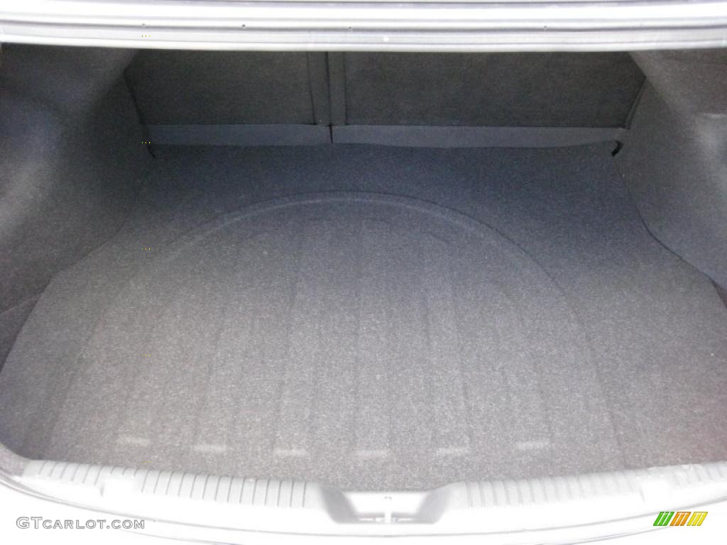 2011 Hyundai Elantra Limited Trunk Photo #42321059
