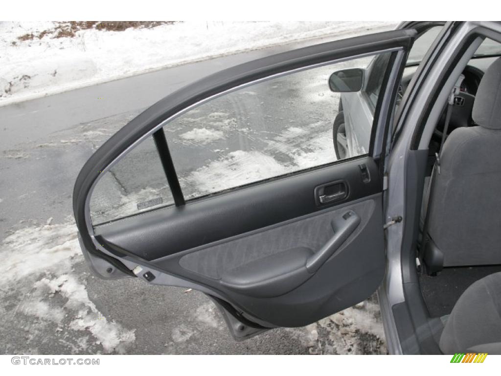 2004 Honda Civic EX Sedan Gray Door Panel Photo #42321827