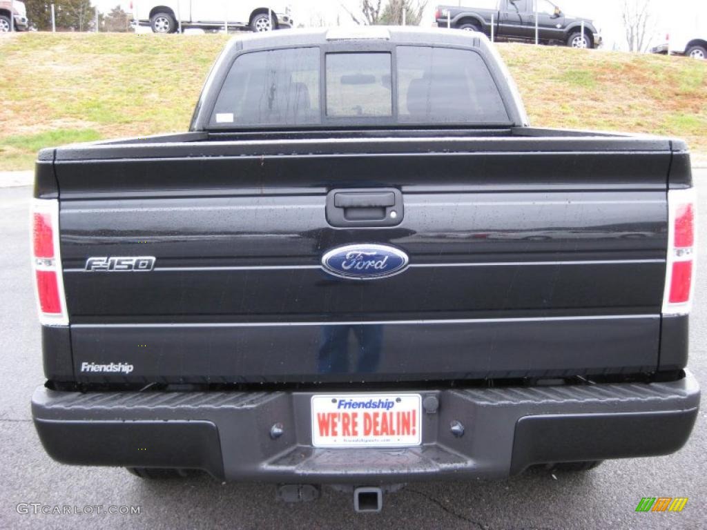 2010 F150 XLT SuperCab 4x4 - Tuxedo Black / Medium Stone photo #7