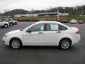 White Suede - Focus SE Sedan Photo No. 1