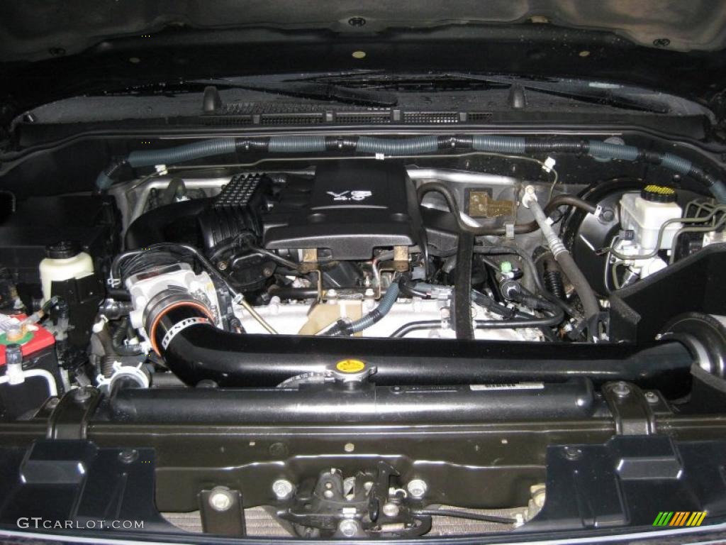 2007 Nissan Frontier NISMO King Cab Engine Photos
