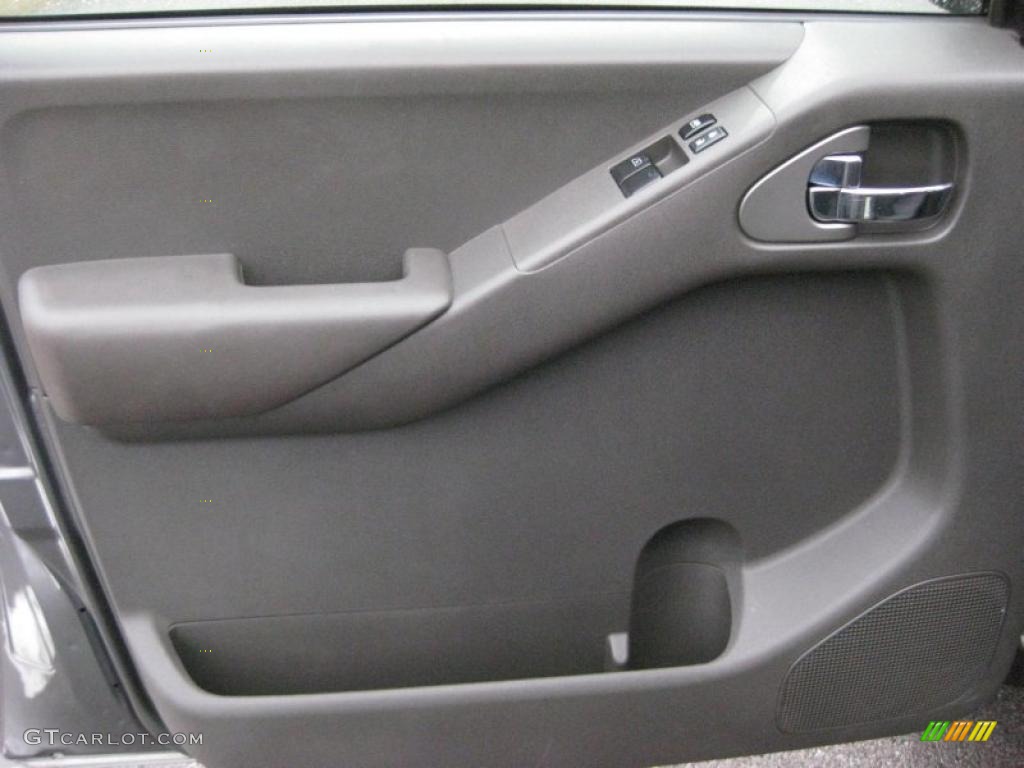 2007 Nissan Frontier NISMO King Cab Charcoal Door Panel Photo #42324687