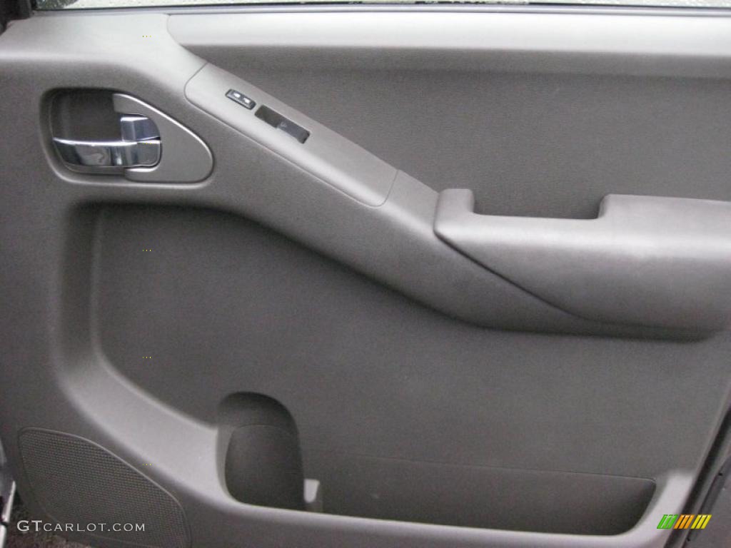 2007 Nissan Frontier NISMO King Cab Charcoal Door Panel Photo #42324767
