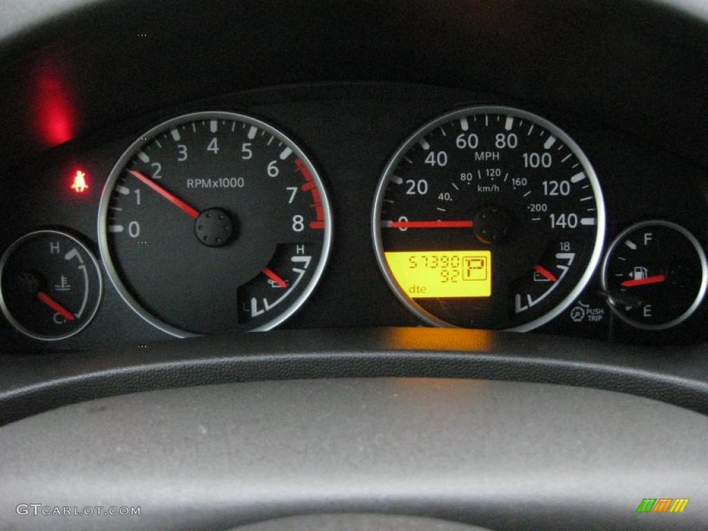 2007 Nissan Frontier NISMO King Cab Gauges Photos