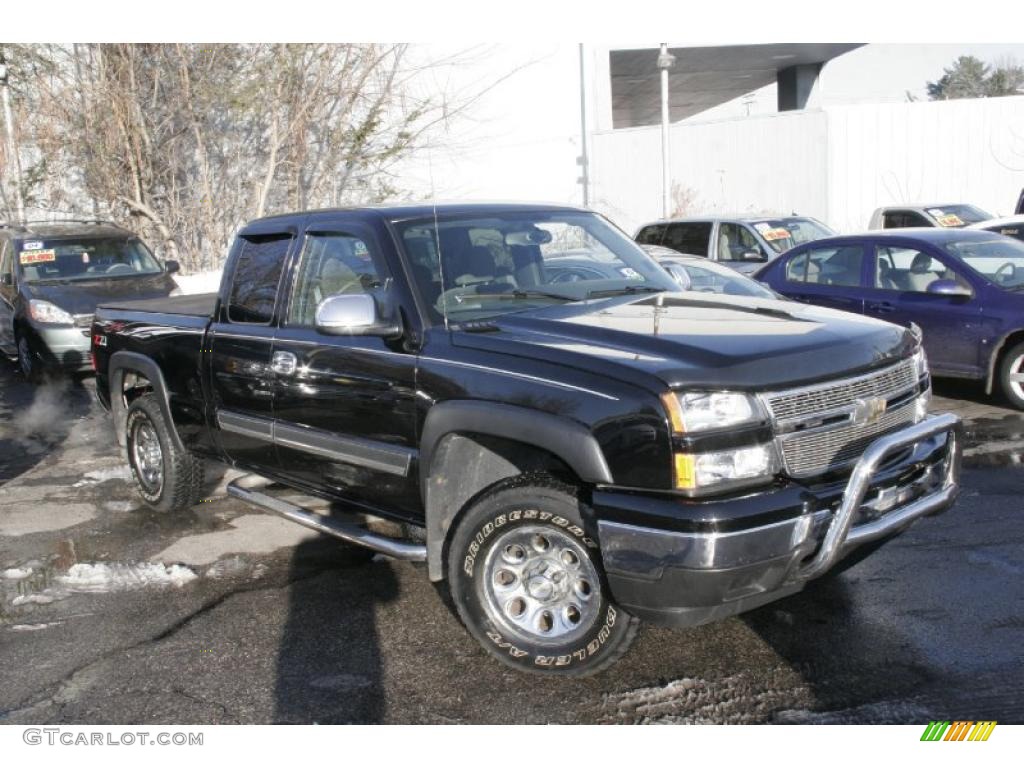 2006 Silverado 1500 LS Extended Cab 4x4 - Black / Dark Charcoal photo #3