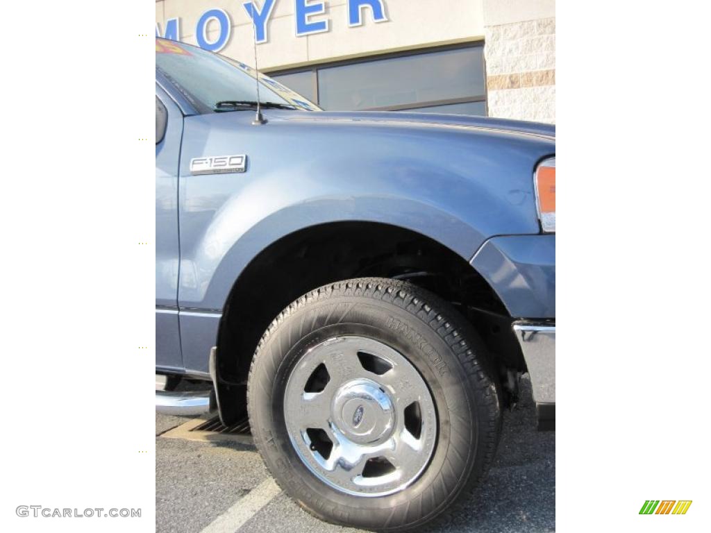 2005 F150 XLT Regular Cab 4x4 - Medium Wedgewood Blue Metallic / Medium Flint Grey photo #4