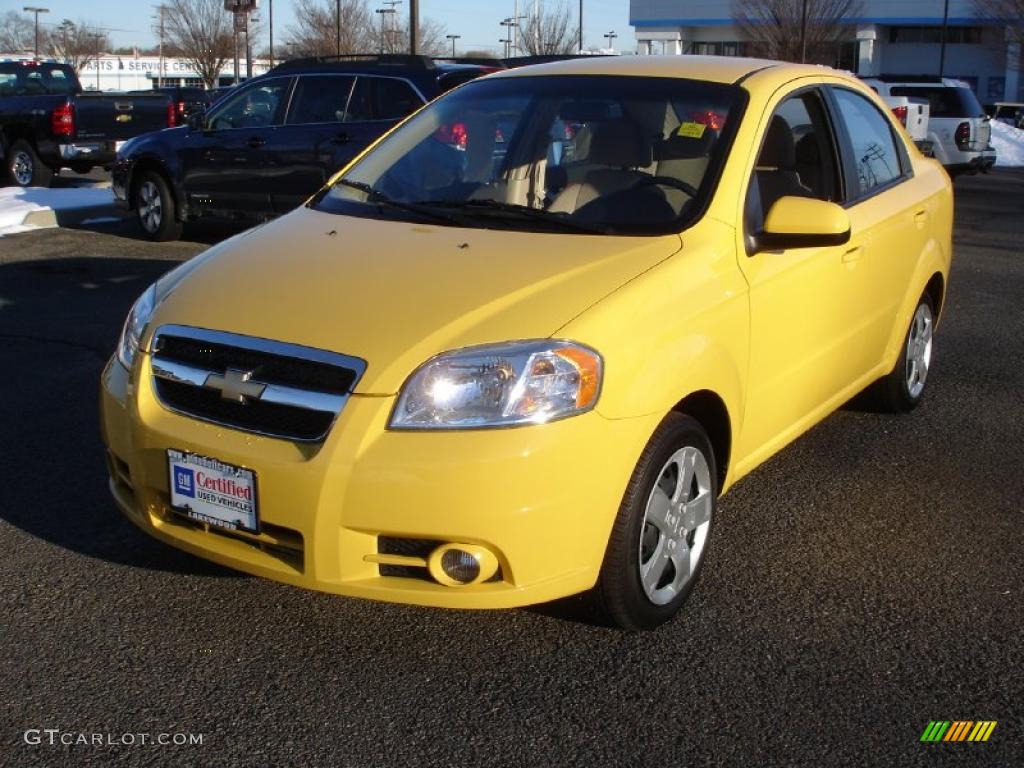 2010 Aveo LT Sedan - Summer Yellow / Neutral photo #1