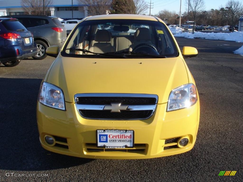2010 Aveo LT Sedan - Summer Yellow / Neutral photo #2