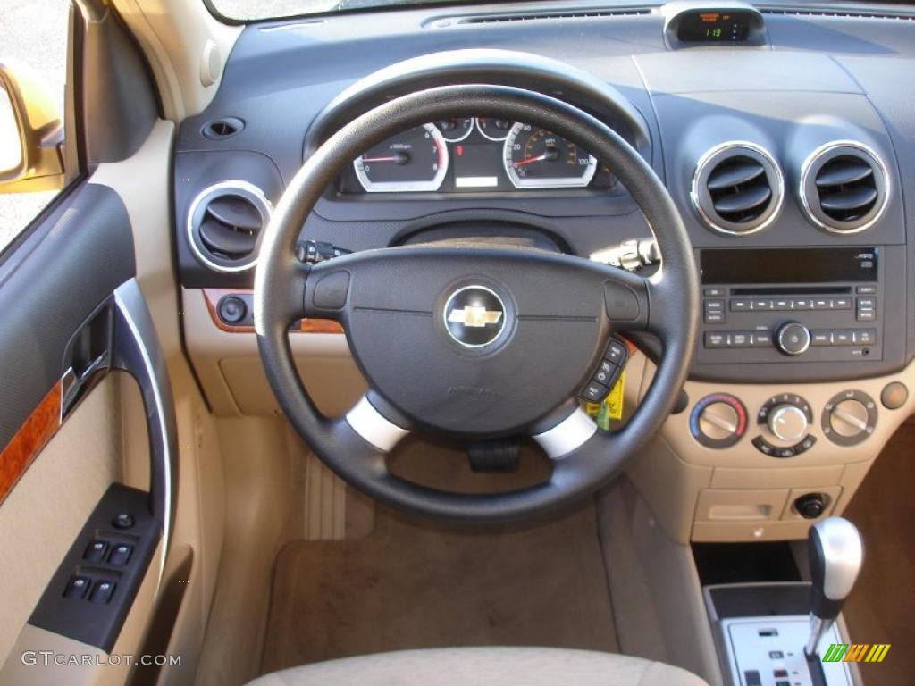 2010 Aveo LT Sedan - Summer Yellow / Neutral photo #13