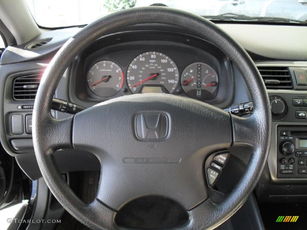 2002 Honda Accord SE Coupe Charcoal Steering Wheel Photo #42338188