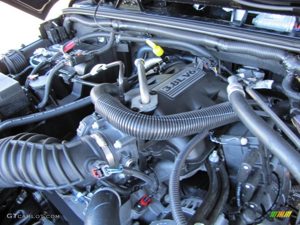 2011 Jeep Wrangler Unlimited Rubicon 4x4 3.8 Liter OHV 12-Valve V6 Engine Photo #42338676