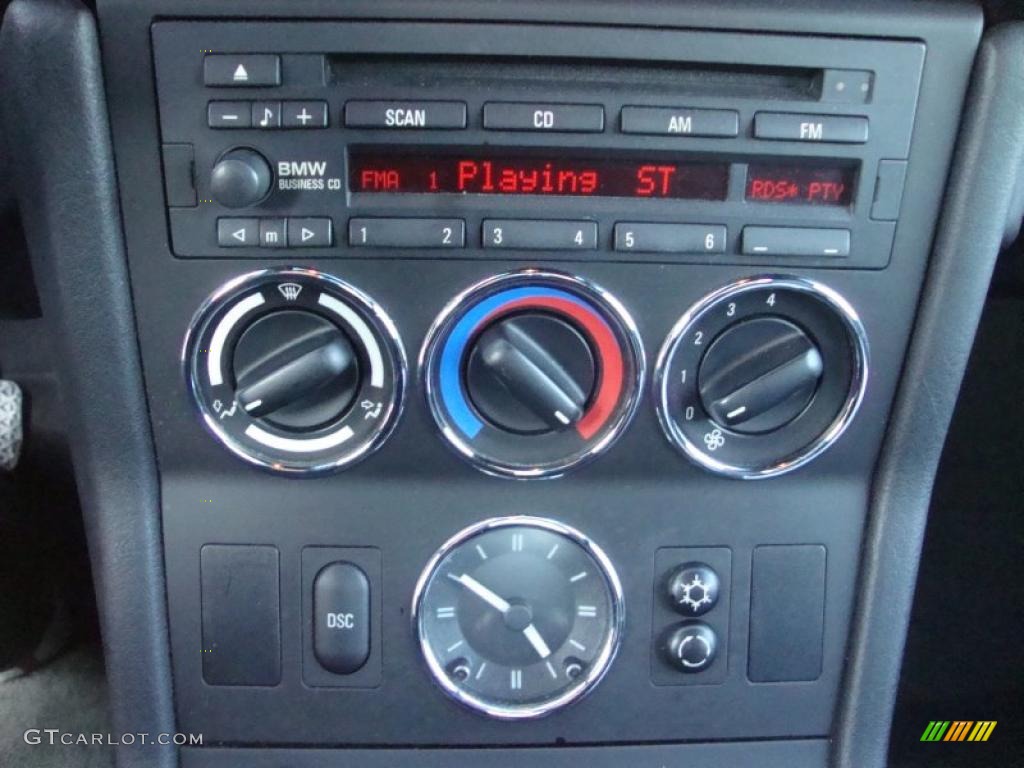 2000 BMW Z3 2.3 Roadster Controls Photo #42338700