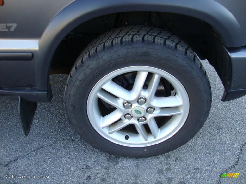 2003 Land Rover Discovery SE Wheel Photo #42339328