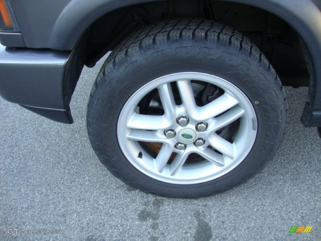 2003 Land Rover Discovery SE Wheel Photo #42339428