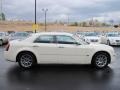 Stone White - 300 C HEMI Photo No. 6