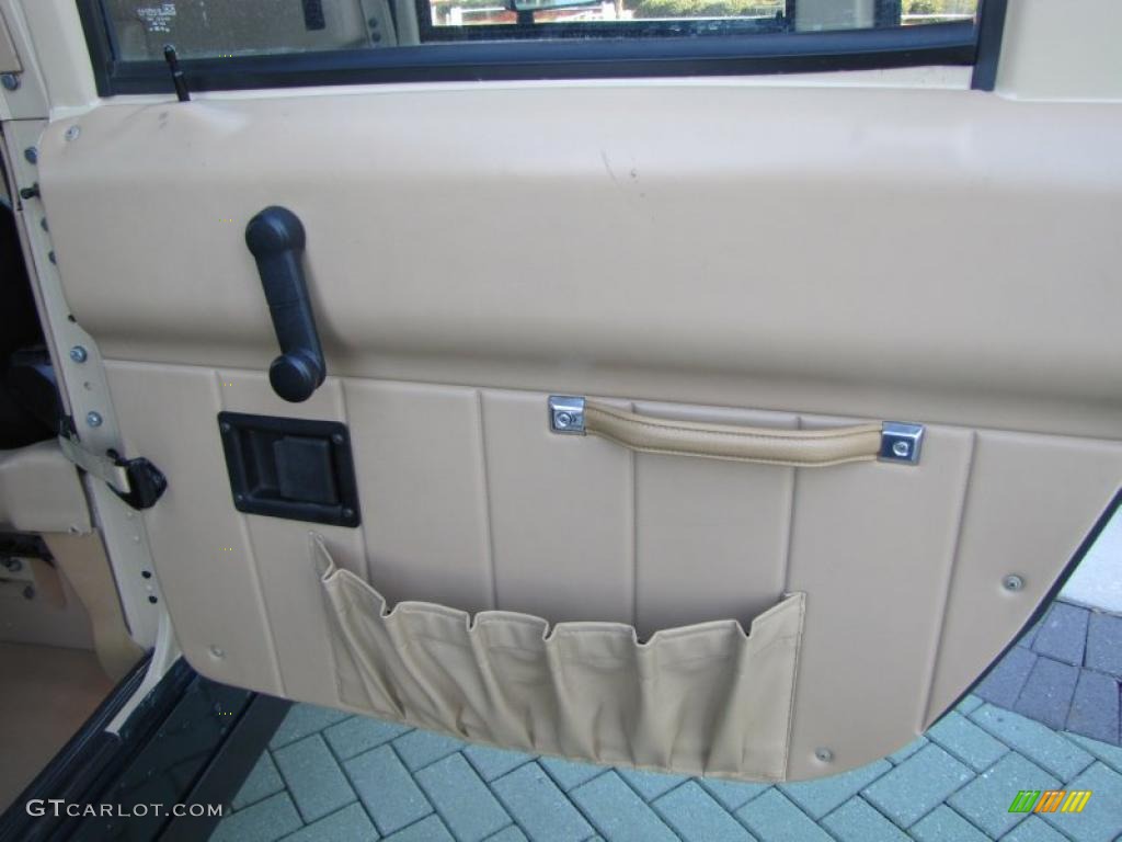 1993 Hummer H1 Hard Top Black/Beige Door Panel Photo #42342140