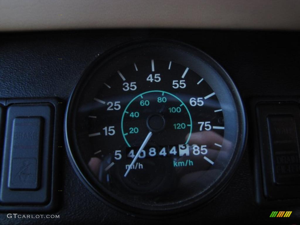 1993 Hummer H1 Hard Top Gauges Photo #42342276