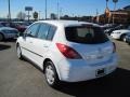 Fresh Powder - Versa 1.8 S Hatchback Photo No. 3