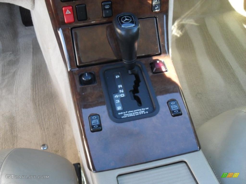 1995 Mercedes-Benz SL 320 Roadster 5 Speed Automatic Transmission Photo #42345448