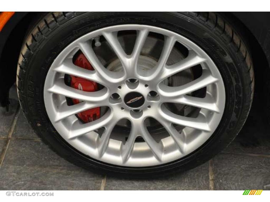 2010 Mini Cooper John Cooper Works Clubman Wheel Photo #42345860