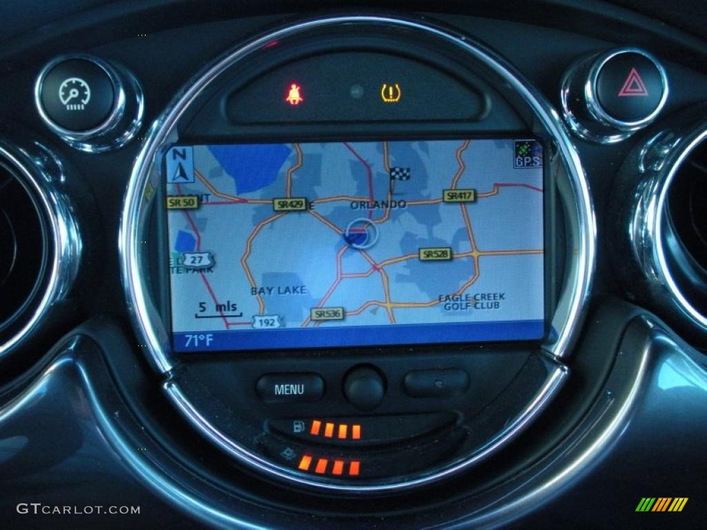 2008 Mini Cooper S Convertible Navigation Photos