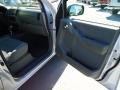 Radiant Silver - Frontier SE Crew Cab Photo No. 17