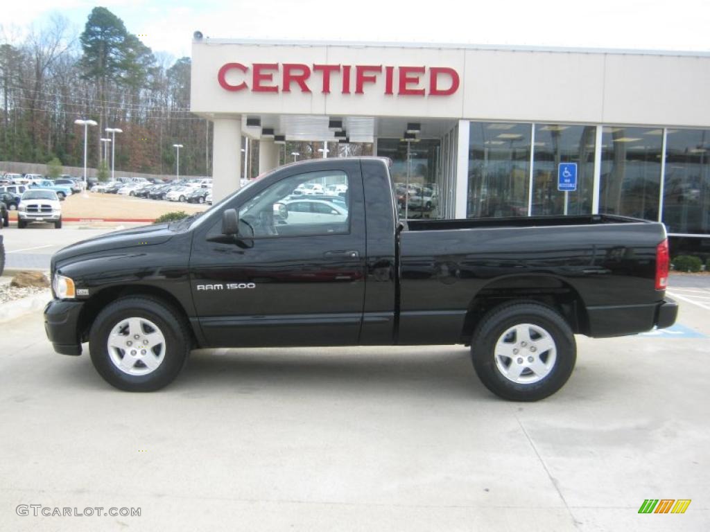 2004 Ram 1500 SLT Regular Cab - Black / Dark Slate Gray photo #2