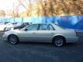 Gold Mist - DTS Sedan Photo No. 2