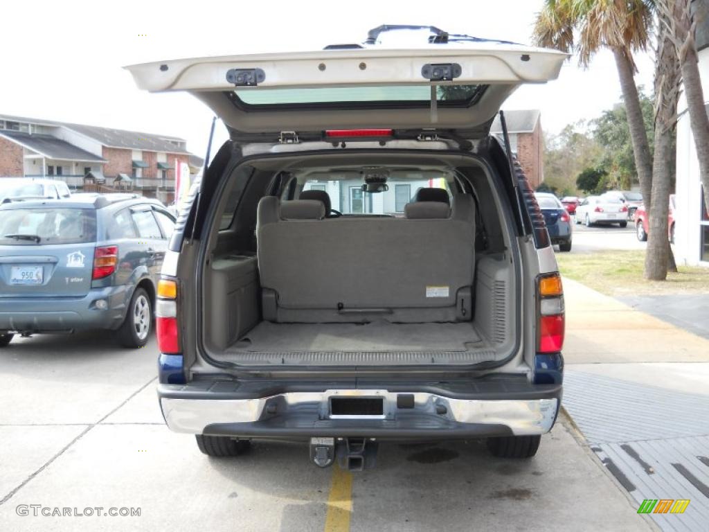 2006 GMC Yukon XL SLE Trunk Photo #42367873