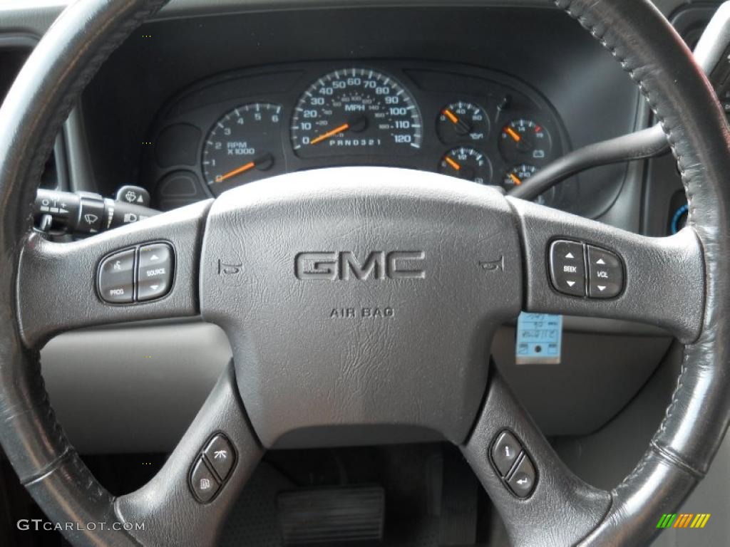 2006 GMC Yukon XL SLE Pewter/Dark Pewter Steering Wheel Photo #42367949