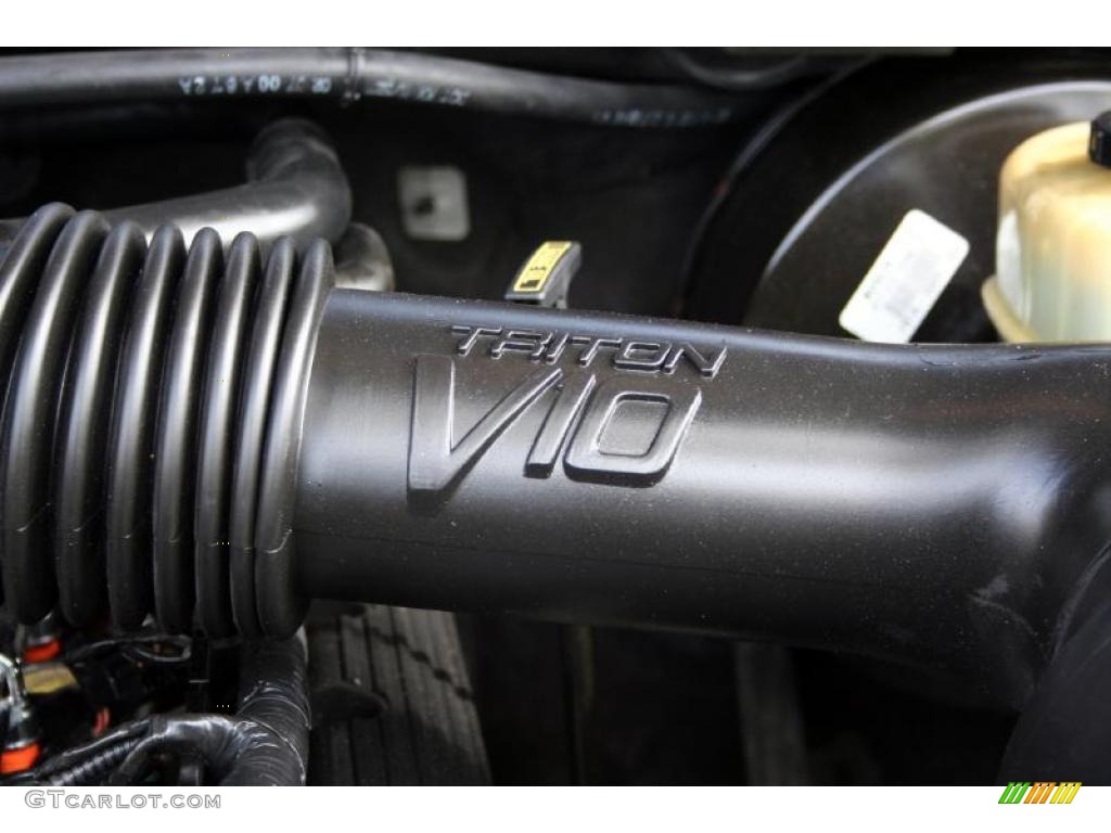 2000 Ford Excursion Limited 4x4 6.8 Liter SOHC 20-Valve V10 Engine Photo #42368141