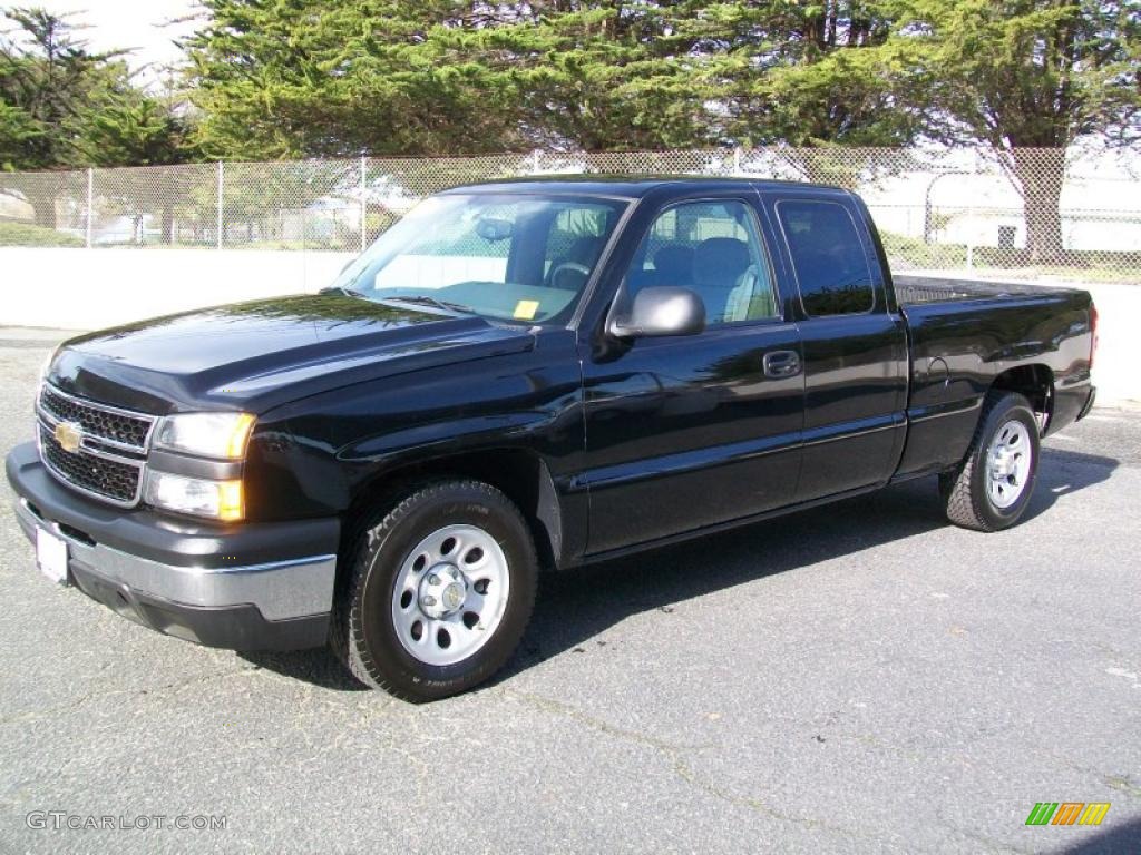 2007 Silverado 1500 Classic Work Truck Extended Cab - Black / Dark Charcoal photo #7