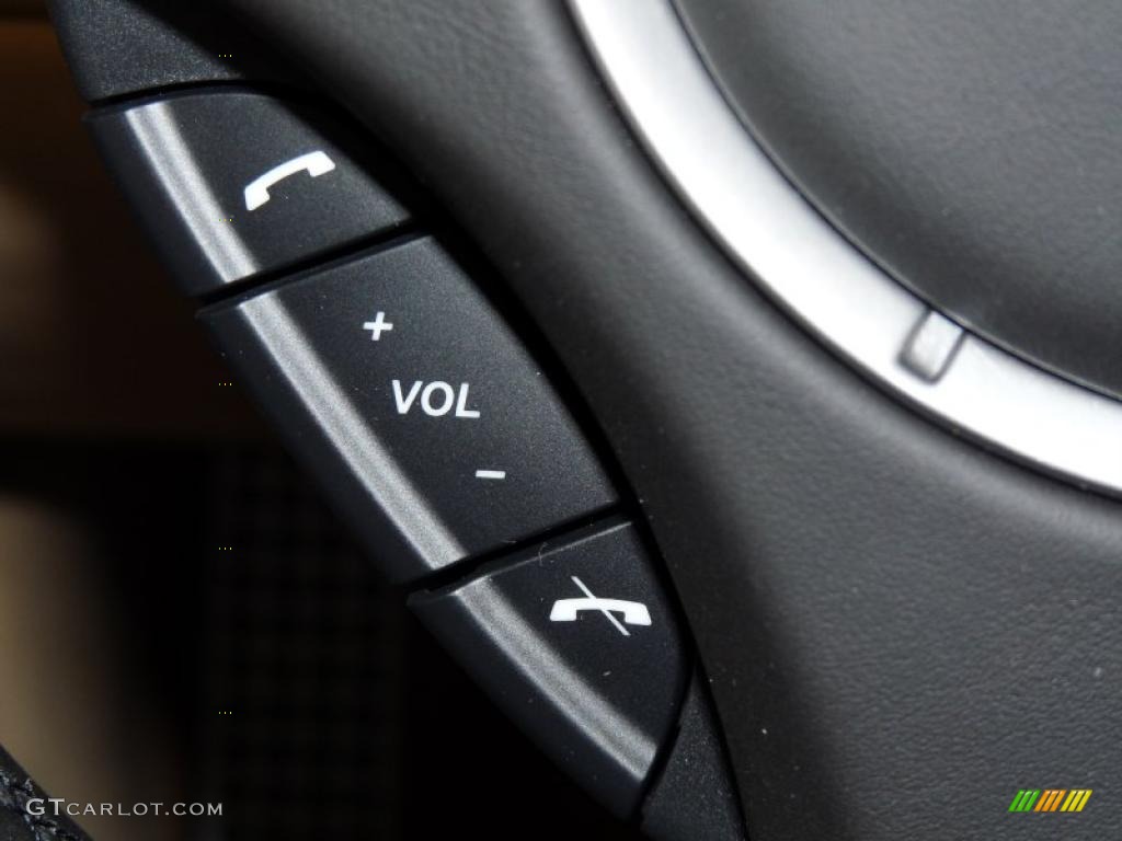 2011 Aston Martin Rapide Sedan Controls Photo #42371539