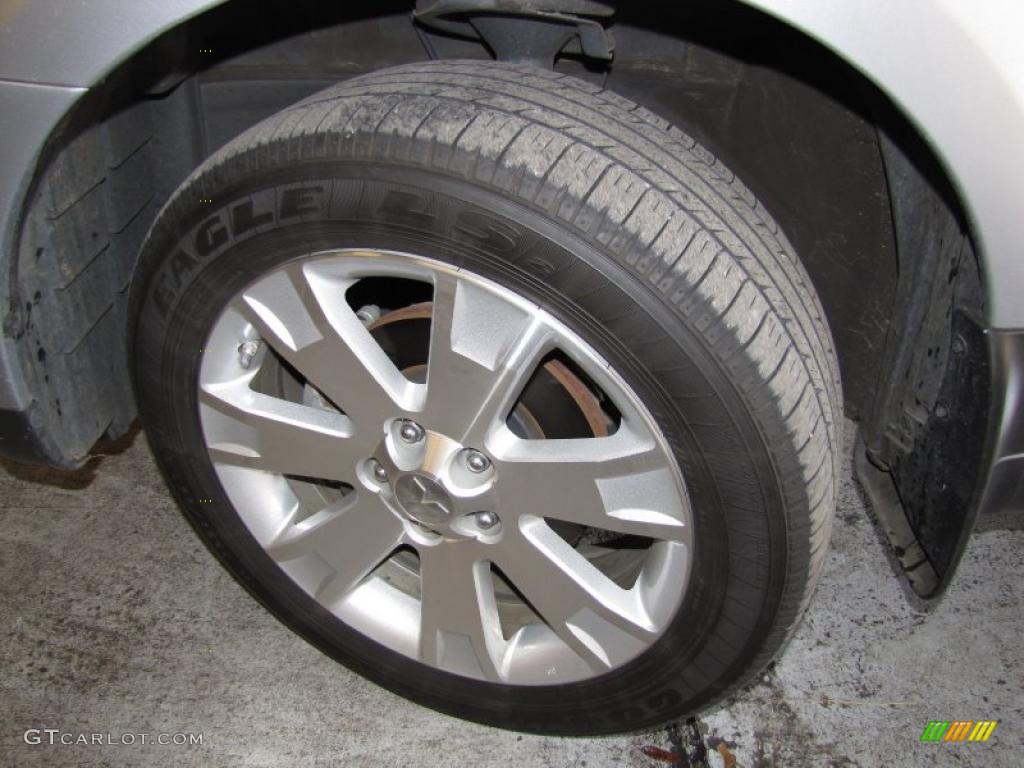 2009 Mitsubishi Outlander SE Wheel Photo #42371591