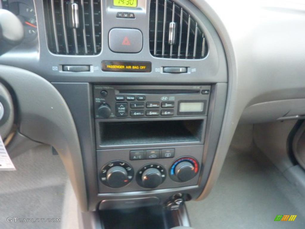 2006 Elantra GLS Sedan - Champagne Beige / Beige photo #9