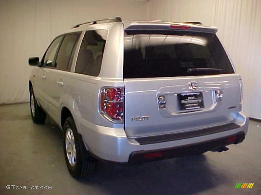 2008 Pilot Value Package 4WD - Billet Silver Metallic / Gray photo #13