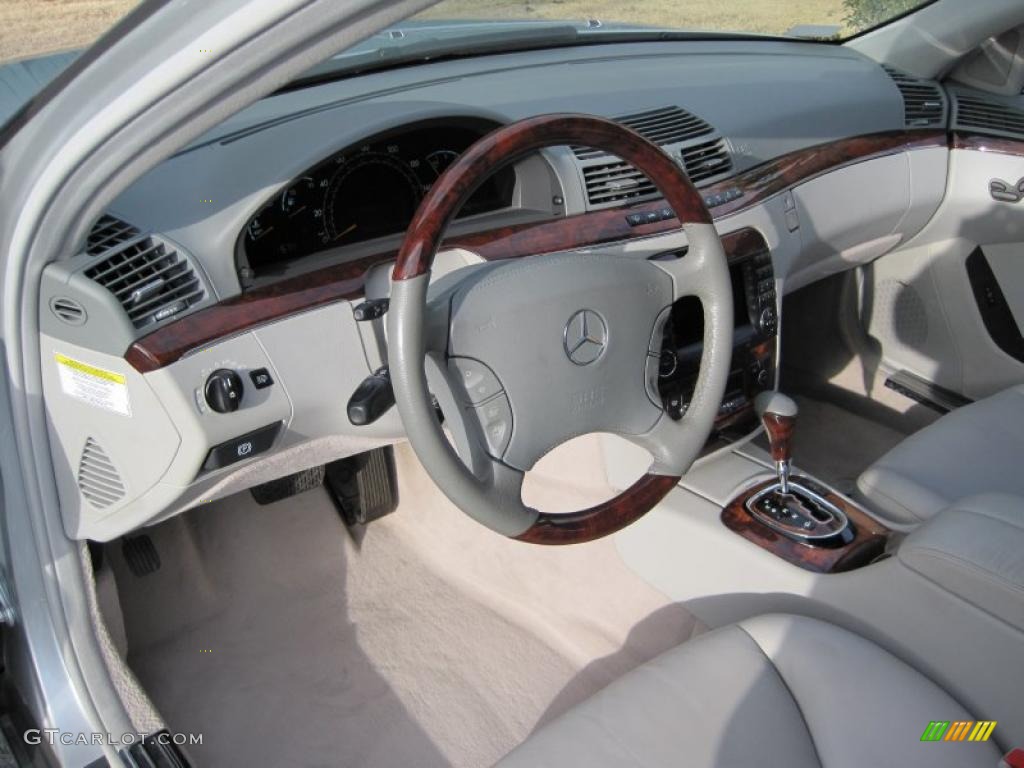 Ash Interior 2005 Mercedes-Benz S 500 4Matic Sedan Photo #42382879