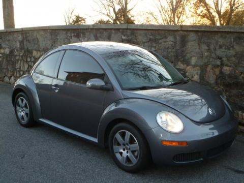 2006 Volkswagen New Beetle 2.5 Coupe Data, Info and Specs