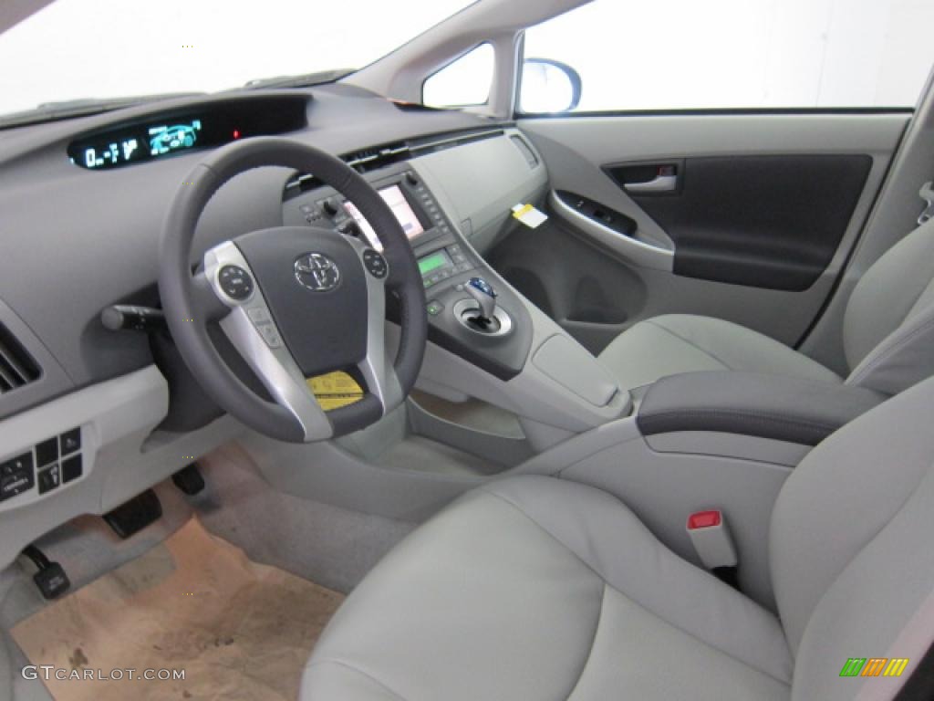 Misty Gray Interior 2011 Toyota Prius Hybrid II Photo #42385775