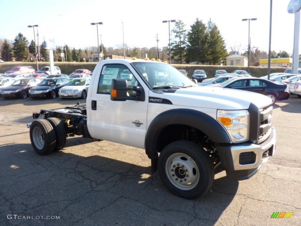 2011 F450 Super Duty XL Regular Cab 4x4 Chassis - Oxford White / Steel photo #6