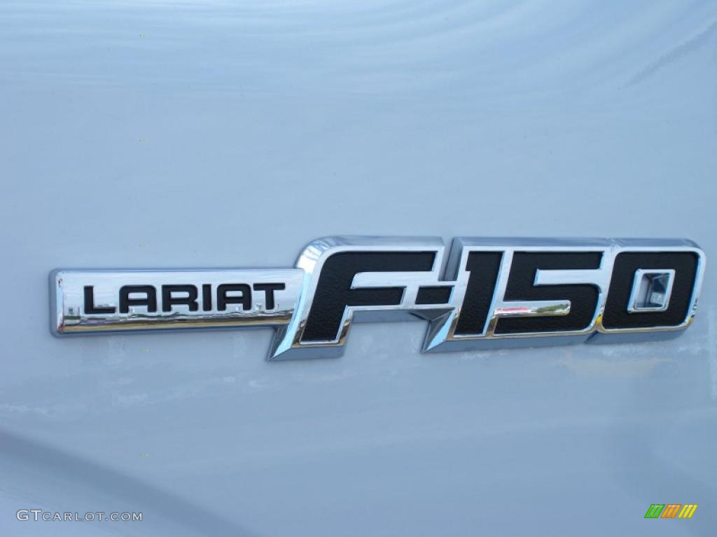 2011 F150 Lariat SuperCrew 4x4 - Oxford White / Pale Adobe photo #4