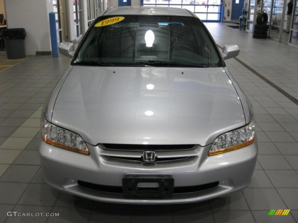 1999 Accord LX Sedan - Satin Silver Metallic / Lapis Blue photo #5