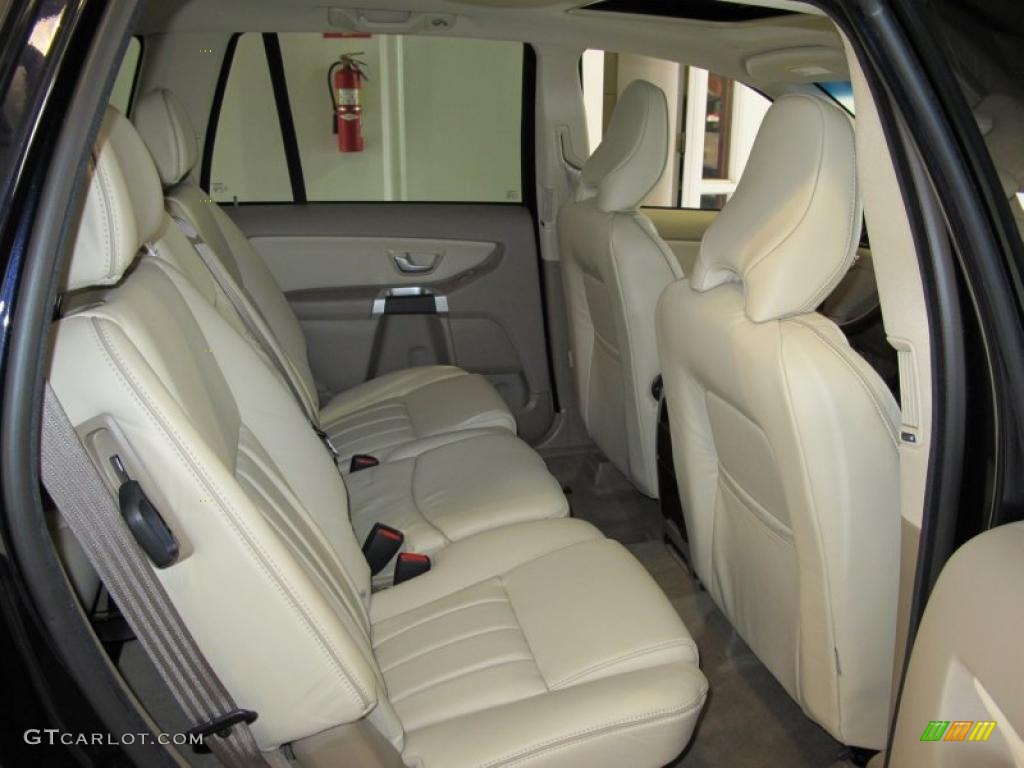 Off Black Interior 2011 Volvo XC90 V8 AWD Photo #42388149